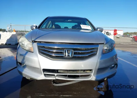 2011 Honda Accord 3.5 Ex-L z USA, uszkodzony, nr VIN 1HGCP3F80BA022683